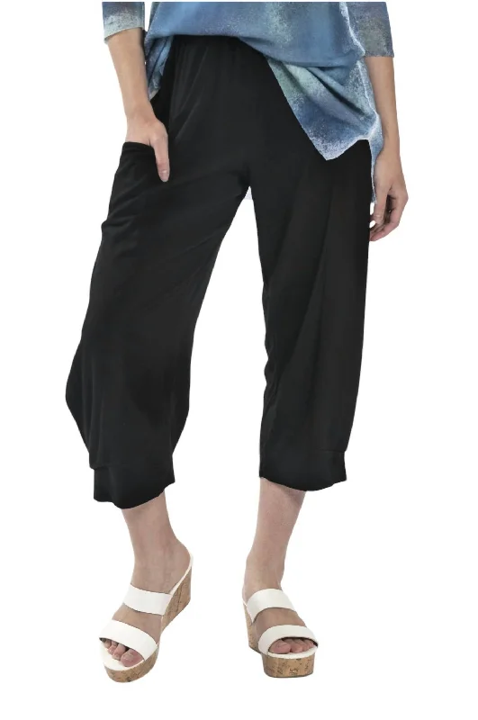 Women's Jodhpurs with Shawl CollarWomen's Turin Pants In Black