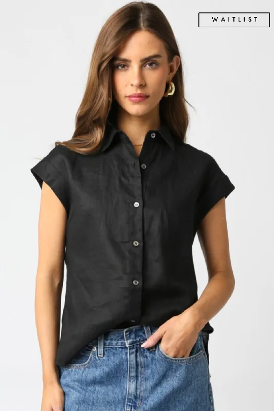 Women's Mesh ShortsWaitlist 3/5 ♥ Jules Short Sleeve Linen Button Down Top Black