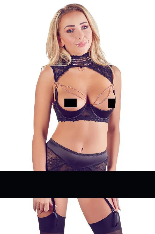 wireless bra with molded cupsAbierta Fina Shelf Lingerie Set