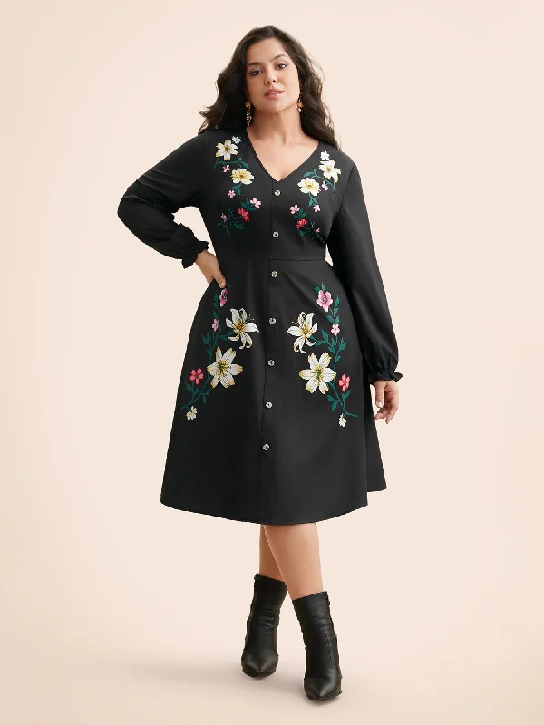 Women's Shirt Collar DressesV Neck Floral Button Detail Dress