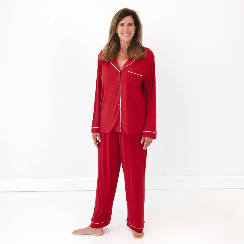 women's pajamas for loungingHoliday Red Women's Long Sleeve Pajama Set