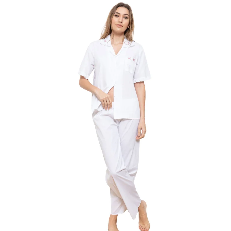 women's pajamas for ultimate relaxationCottonreal Women's Hollis White Rose Pyjama Set