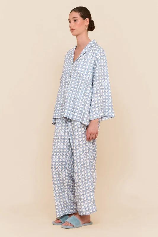 women's pajamas for those who love to stay in and relaxPeta Sleep Set - Long - Rattan - Cornflower Blue